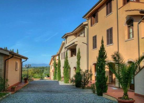 Villaggio Residence La Pieve Di Pomaia Eksteriør billede
