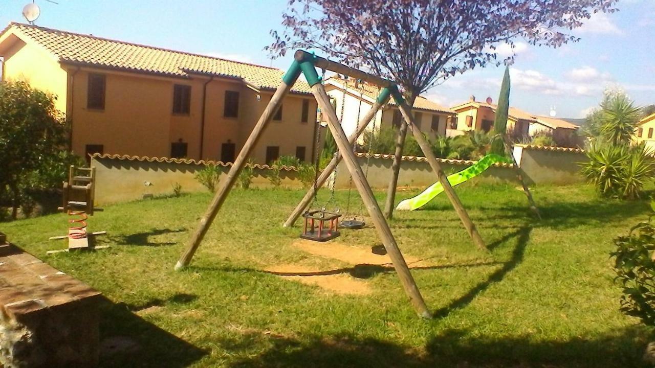 Villaggio Residence La Pieve Di Pomaia Eksteriør billede